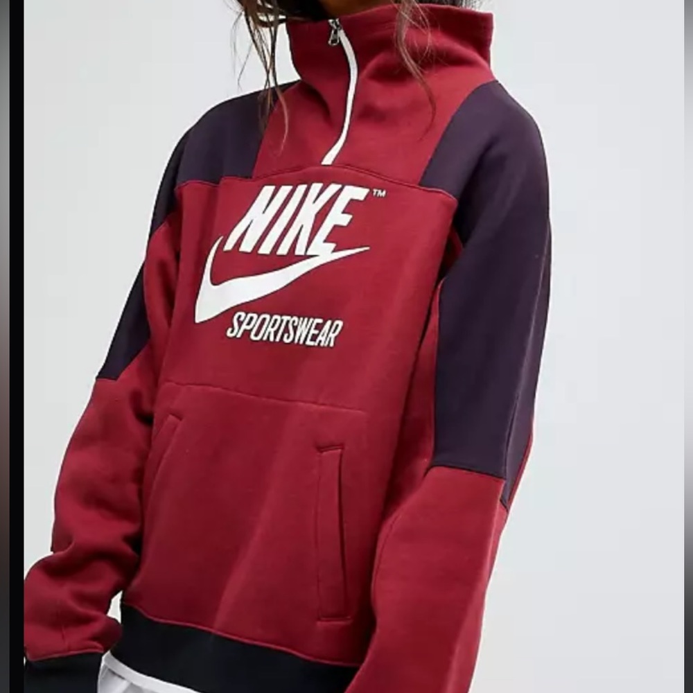 Nike Archive Half Zip Pullover Sweatshirt